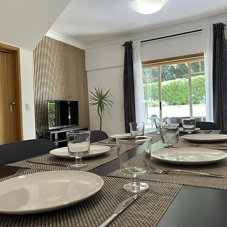 Moradia B - 200M Da Praia Da Oura - Leste