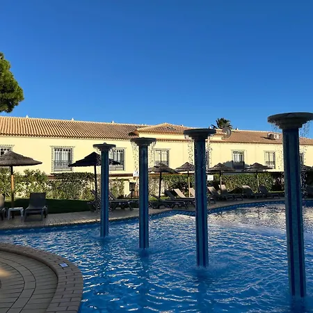 Feriehus Moradia B - 200m Da Da Oura - Leste