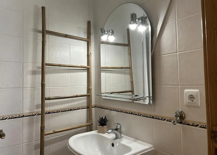 別荘 Moradia B - 200m Da Da Oura - Leste *