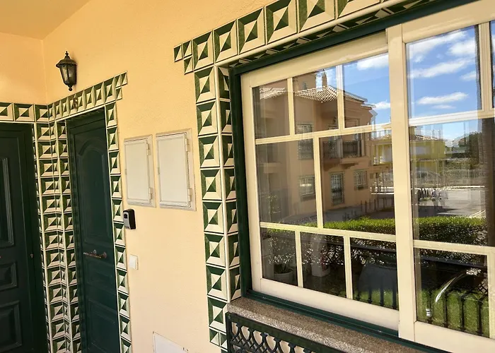 別荘 Moradia B - 200m Da Da Oura - Leste アルブフェイラ