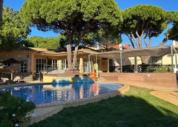 Moradia B - 200m Da Da Oura - Leste 別荘 アルブフェイラ